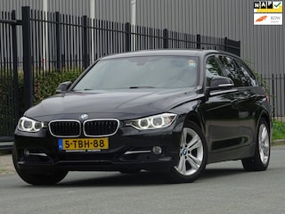 BMW 3-serie Touring 320i High Executive NAP/HEAD-UP/LEER/NAV