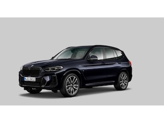 BMW X3 xDrive20i Business Edition Plus l M sportpakket l Panoramadak l Trekhaak elektrisch uitklapbaar l Verwarmd stuurwiel l