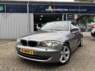 BMW 118i AIRCO/ECC / NAVI / XENON / NWE. KETTING
