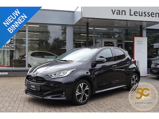 Toyota Yaris Cross 1.5 Hybrid STYLE DODEHOEK DETECTIE STUUR&STOELVERW. LED KEYLESS APPLE/ANDROID