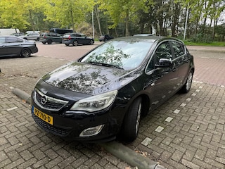 Opel Astra 1.6 TURBO AUTOMAAT/NIEUWE APK/AIRCO