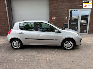 Renault Clio 1.6-16V Dynamique S|AUTOMAAT|NIEUWE APK|AIRCO