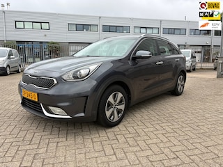Kia Niro 1.6 GDi DynamicLine ECC NAV TREKH