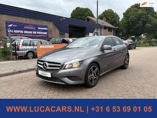 Mercedes-Benz A-klasse 180 Prestige AMG 2X SLEUTEL NAP NIEUWE APK!