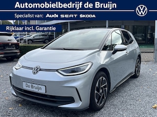 Volkswagen ID.3 Pro 59 kWh (Trekhaak,360 Camera,IQ)