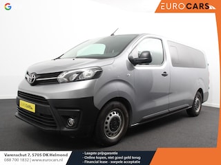 Toyota Proace 1.5 D-4D Cool Comfort Lang 9 Persoons Stoelverwarming Cruise Control Parkeersensoren DAB Bluetooth Airco