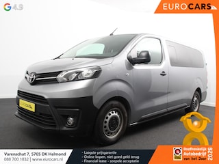 Toyota Proace 1.5 D-4D Cool Comfort Lang 9 Persoons Stoelverwarming Cruise Control Parkeersensoren DAB Bluetooth Airco