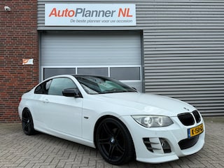 BMW 3-serie Coupé 320i High Executive! M-Pakket! Navi! PDC!