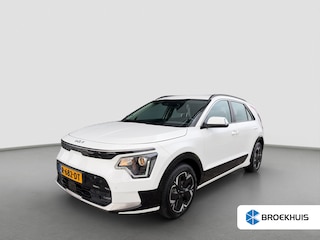 Kia Niro DynamicLine 64.8 kWh 204pk | SOH 100% | Carplay | Camera | Trekhaak | Halfleder | Adaptive Cruise | DAB | Navigatie | Keyless entry | Climate control | Regensensor