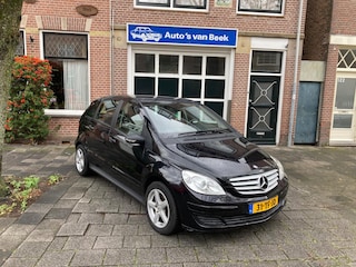 Mercedes-Benz B 200 AUTOMAAT