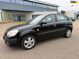 Kia Rio 1.4 M-bition