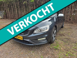 Volvo V60 2.0 D3 R-Design
