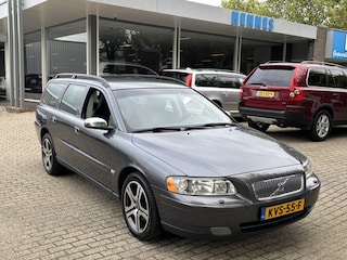 Volvo V70 2.4 170pk Edition Chrono NW LPG + BTW voordeel €1150,-