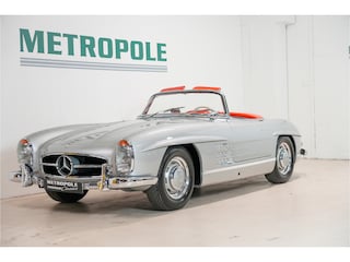 Mercedes-Benz SL Daimler 300SL roadster M1011