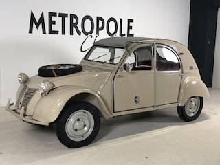 Citroën 2CV Sahara M0550