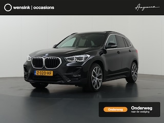 BMW X1 xDrive25e eDrive Edition | SOH 93% | Panoramadak | Sportstoelen |  Adaptieve Cruise Control | Keyless go | Navigatie | Trekhaak | Achteruitrijcamera |