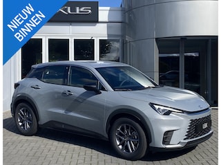 Lexus LBX 1.5 Preference Edition 2WD DIRECT LEVERBAAR COMFORT & SAFETY PACK STOELVERW KEYLESS BLIND-SPOT