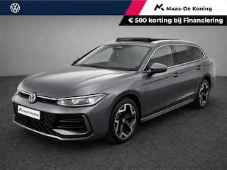 Volkswagen Passat Variant 1.5eHybrid 200kW/272PK R-Line · Panoramadak · Trekhaak · 360°Camera + Parkeersensoren · Garantie t/m 11-11-2030 of 100000km.