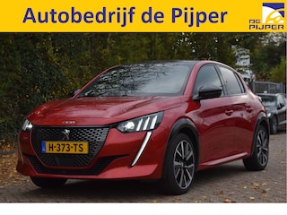 Peugeot 208 1.2 PureTech GT-Line 131 pk Pack Connect | Pano.dak | Camera | Stoelverwarming | Caplary | DAB | LM-Velgen | Full LED