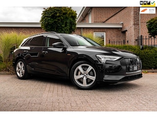 Audi e-Tron 50 Quattro Launch Edition Plus 71 kWh Pano ACC Luchtvering Memory 20''