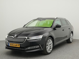 Skoda Superb Combi 1.4 TSI iV Style 218 pk DSG | Dealer onderhouden | Canton Audio | Navigatie | Elektrische voorstoelen | LED Matrix | Cruise Control | DCC |