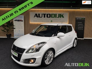 Suzuki Swift 1.6 Sport Xenon | Nieuwstaat | Carplay Android
