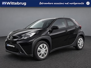Toyota Aygo 1.0 VVT-i MT Play Apple Carplay | Camera | Airco | Elektrische ramen |