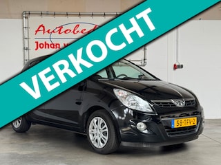 Hyundai i20 1.4i i-Motion|Camera|Afn. Trekhaak|NAP logisch|