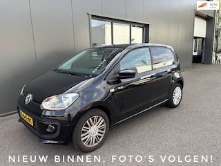 Volkswagen Up 1.0 high up! CUP BlueMotion / Airco / Stoelverwarming!
