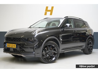Lynk & Co 01 1.5 | Zwart optiek | 360 camera | Panoramadak | Navigatie | Memory | Apple CarPlay