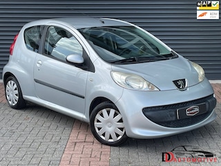 Peugeot 107 1.0-12V XS Airco | Elektr Ramen | Toerenteller | Super Zuinig