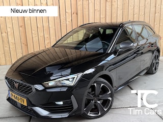 Cupra Leon 1.4 e-Hybrid VZ Adrenaline SoH 92,27% Apple CarPlay/Android Auto | Adaptieve cruise control | Climate control | LED verlichting | Lichtmetalen velgen | Stoel- en stuurverwarming | Parkeersensoren voor en achter