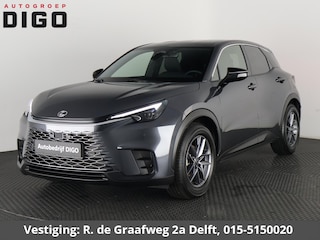 Lexus LBX 1.5 Business Line 2WD | Dodehoek detectie | Stuur- & Stoelverwarming | Navigatie | Parkeersensoren |