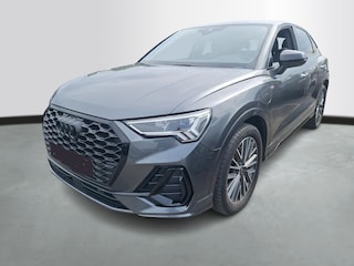 Audi Q3 45 TFSI e 245pk S Edition / Navigatie / Camera WM
