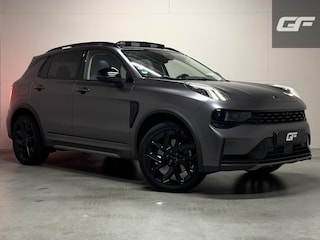 Lynk & Co 01 1.5 Plug-in Black Edition Mattgrijs Sfeerver. CarPlay 360°