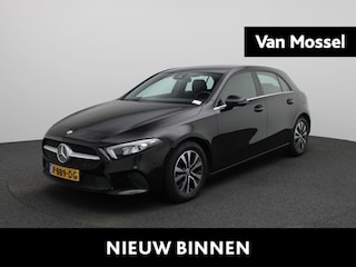 Mercedes-Benz A-klasse 180 Business Solution | Climate Control | Achteruitrijcamera | Stoelverwarming | Parkeersensoren |