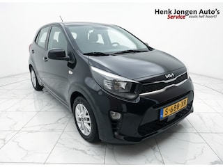 Kia Picanto 1.0 DPi DynamicLine uit 2023 “Sinds 1970 | 5.000+ reviews | Score 9,5 | Service zoals ’t hoort” Henk Jongen Auto's in Helmond,  al 50 jaar service zoals 't hoort!