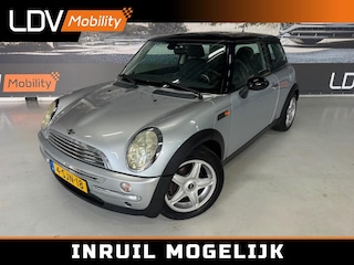 Mini Cooper 1.6 COOPER CHILI / 111453 km / APK t/m 02-05-2027 / Documentatie aanwezig.