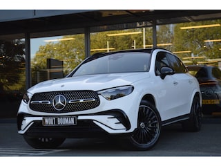 Mercedes-Benz GLC 300e 4MATIC AMG Led Leder Panorama Memory Luchtvering Burmester Head-Up Trekhaak Pdc