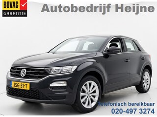 Volkswagen T-Roc 1.5 TSI 150PK DSG BUSINESS CARPLAY/NAVI/PDC