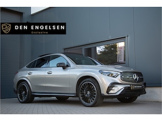 Mercedes-Benz GLC 300 4MATIC AMG | Luchtvering | Burmester | Achterasbesturing | Head Up | 360 Camera | Pano | Lane Assist + Side Assist | Multibeam | Lederpakket | Memory | Treeplanken | 260PK. €104.128 N.P