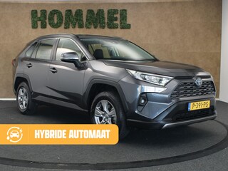 Toyota RAV4 2.5 Hybrid Active - ORIGINEEL NEDERLANDSE AUTO - ACHTERUITRIJCAMERA - APPLE CARPLAY/ANDROID AUTO - BLUETOOTH TELEFOONVOORBEREIDING - CRUISE CONTROL ADAPTIEF - DAB ONTVANGER - ELECTRONIC CLIMATE CONTROLE - ELEKTRISCHE RAMEN VOOR EN ACHTER - BUITENSPIEGELS ELEKTRISCH INKLAPBAAR - BUITENSPIEGELS ELEKTRISCH VERSTEL- EN VERWARMBAAR - PARKEERSENSOR ACHTER - LED KOPLAMPEN - LED DAGRIJVERLICHTING