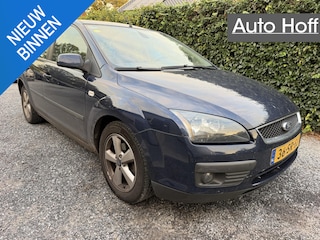 Ford Focus Wagon 1.6-16V Futura | Airco | Cruise Control | LMV | Elekt. Ramen | Trekhaak | APK tot 04-01-2027!