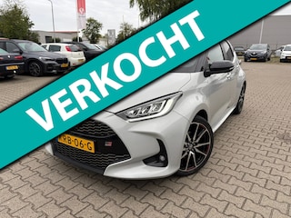 Toyota Yaris 1.5 Hybrid GR Sport Automaat (BOVAG/RIJKLAARPRIJS)