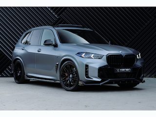 BMW X5 xDrive50e LCI M-sport Pro ACC Pano Trekhaak Head-up M Seats Massage Stoelventilatie Harman Kardon Individual Frozen Grey
