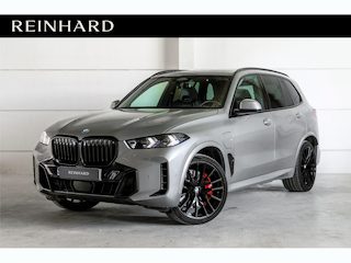 BMW X5 xDrive50e / M Sport Pro / M Stoelen / Pano / Trekhaak / 22" / HUD / BTW