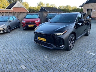 Toyota bZ4X Business Pl. 71kWh 360 GRADEN CAMERA DODEHOEK ELEKT ACHTERKLEP STUUR/STOELVERW