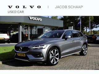 Volvo V60 B4 212PK AWD Intro Edition | Diesel | Trekhaak | BLIS | HUD | H&K | 360 Camera | Pano |