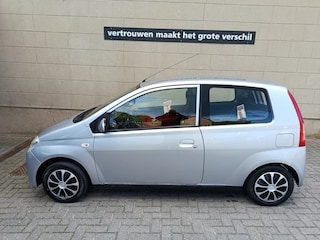 Daihatsu Cuore 1.0-12V