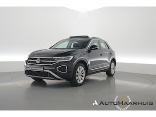 Volkswagen T-Roc 1.5 TSI Style DSG | Pano  | Afn. Trekhaak | Matrix LED | Massage | Stoelverw. | Adapt. Cruise | Dodehoekdet.